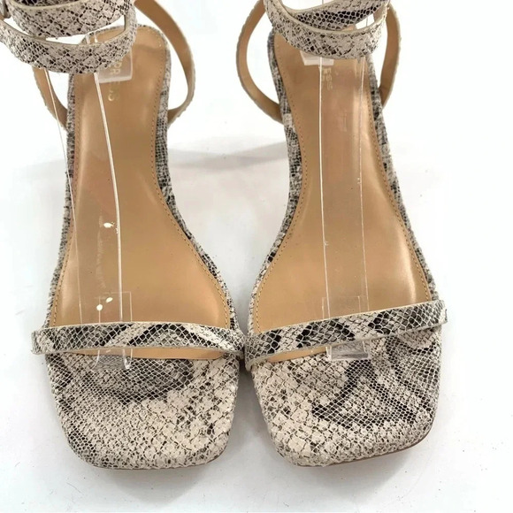 Express heels size 9 gray cream faux vegan leather snakeskin print party - Picture 3 of 12